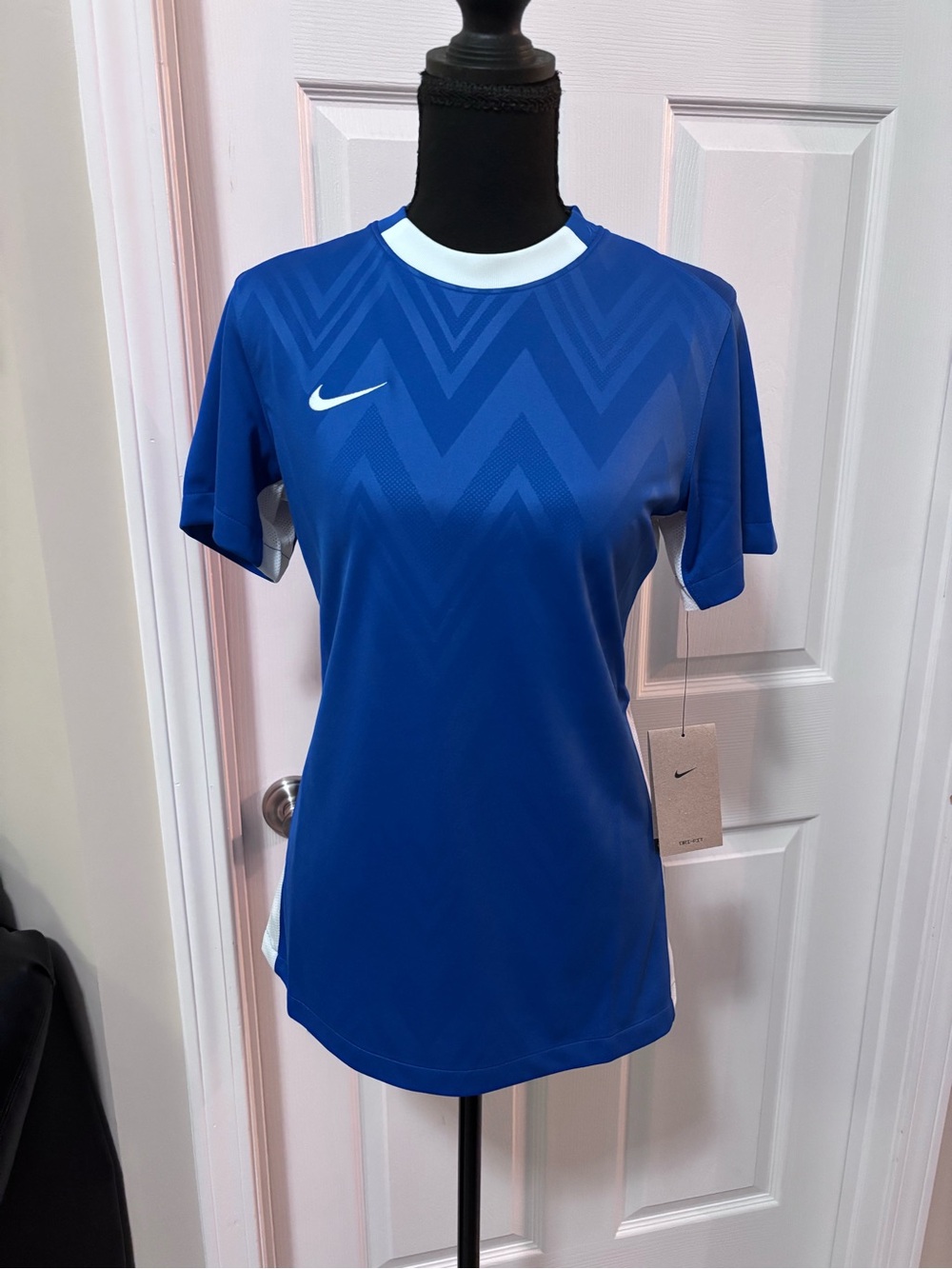 Nike Women's Blue Short-Sleeve Soccer/Football Jersey
